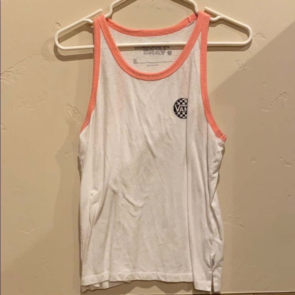 women’s muscle tank